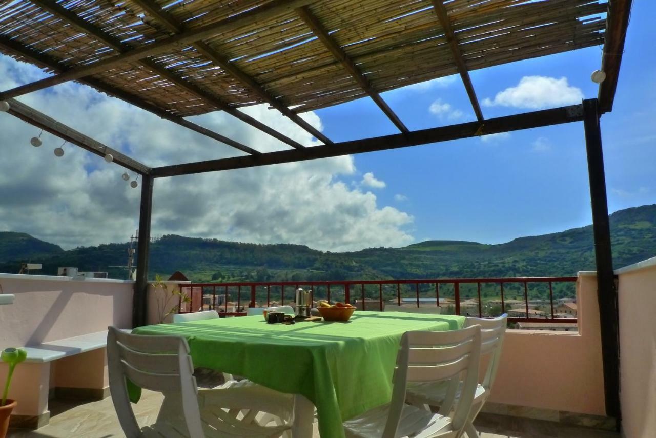Guesthouse Bosa Di Giuseppe Exterior photo